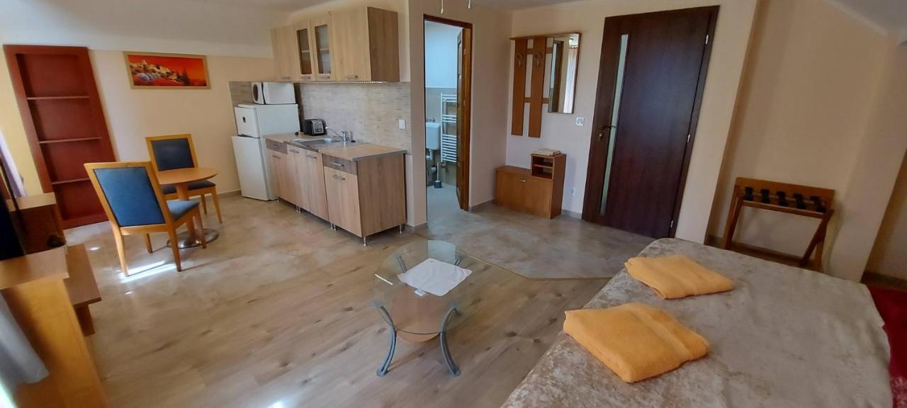 Villa Verteskacsa Vertesacsa Екстер'єр фото